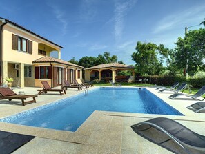 Pool - Villa Fatima by Interhome (Pula/Banjole)