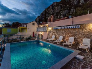 Pool - Poolhouse Wowox / HR-08740-01 by Interhome (Crikvenica/Barci)