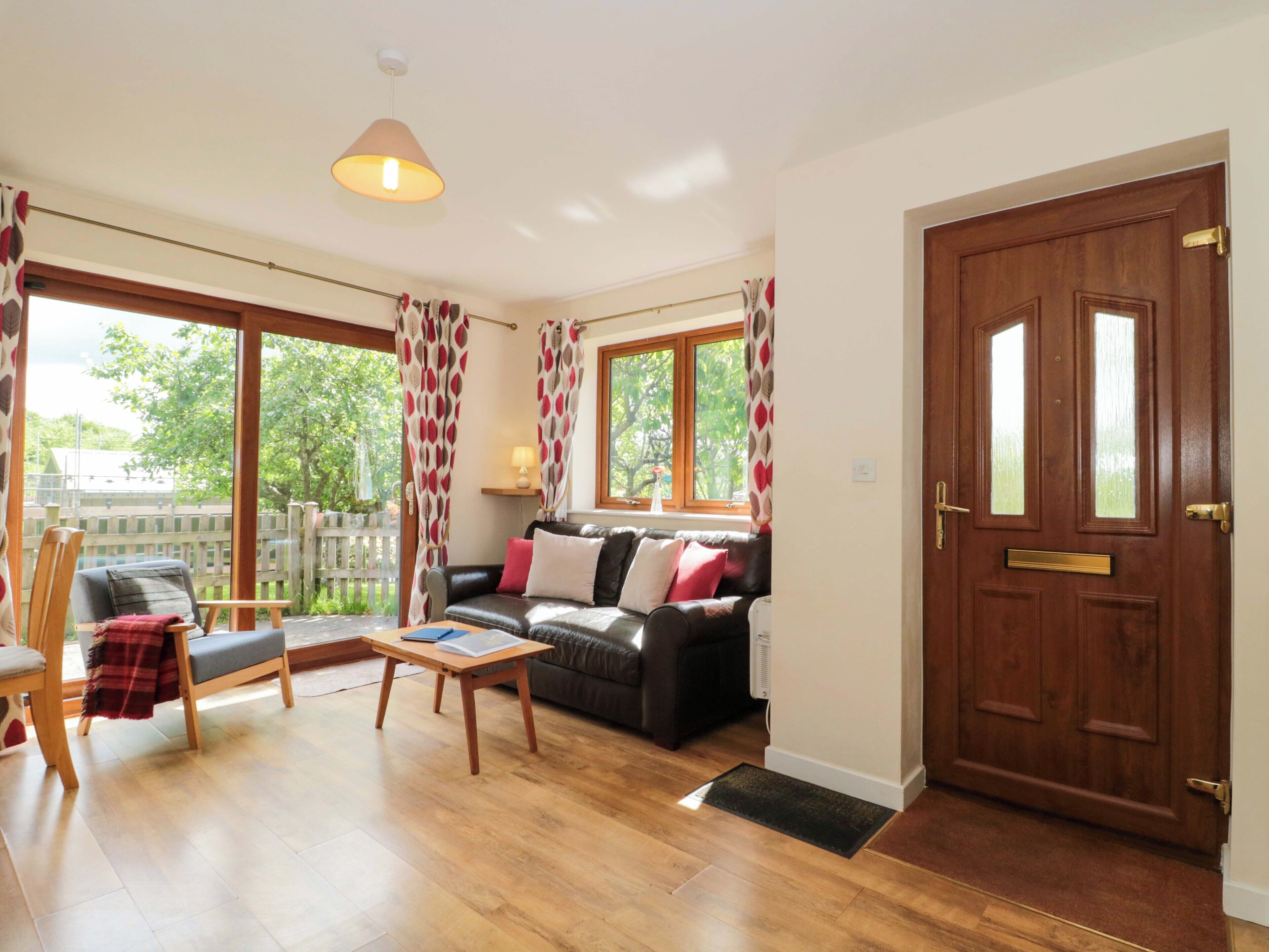 Orchard Cottage, Family Friendly, With A Garden In Ledbury - Ledbury