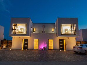Exterior - VILLAS DE SHERY 1 / HR-09045-01 by Interhome (Crikvenica/Barci)