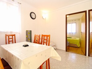 Dining - Apartment 768 by Interhome (Fažana)