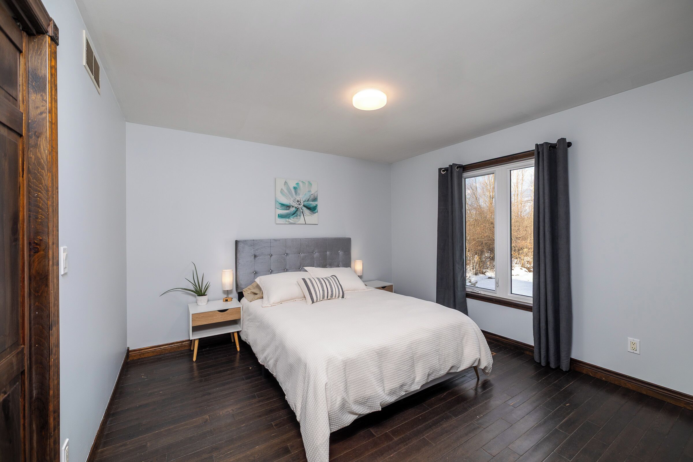 2 chambres, fer et planche à repasser, Wi-Fi gratuit, draps fournis