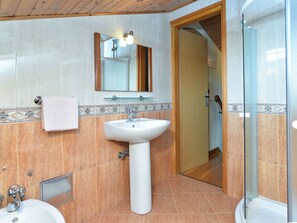 Bathroom - Apartment 379 by Interhome (Rovinj)