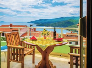 Outdoor dining - Apartment 832 by Interhome (Rabac)