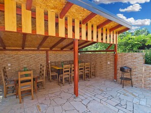 Outdoor dining - Apartment 709 by Interhome (Fažana)