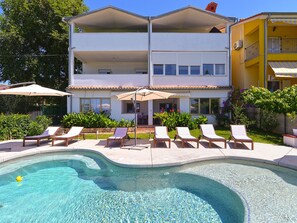 Pool - Apartment 31 by Interhome (Fažana)