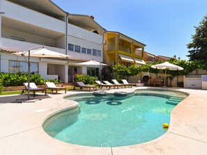 Pool - Apartment 31 by Interhome (Fažana)