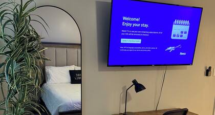 Queen Bed • Hillside Apartment • Unit A