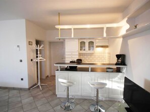 Fridge, cookware/dishes/utensils - JURINCIC Rabac 2 / HR-09077-02 by Interhome (Rabac)
