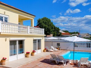 Pool - Kuca Ujdenica / HR-09154-01 by Interhome (Crikvenica/Barci)