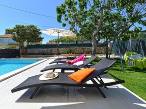 Pool - House 989 by Interhome (Pula/Galižana)