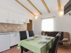 Dining - House 974 by Interhome (Fažana)