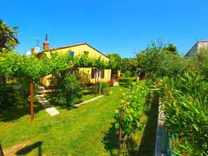 Property grounds - House 1037 by Interhome (Fažana)