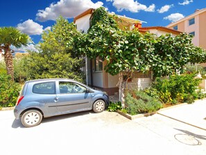 Property grounds - Apartment 1455 by Interhome (Fažana)
