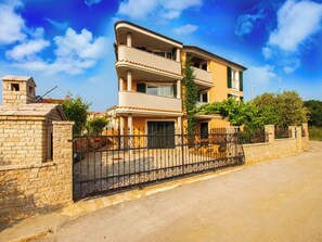 Exterior - Apartment 813 by Interhome (Medulin)