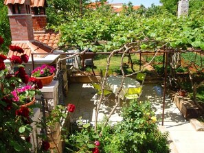Outdoor dining - Apartment 41 by Interhome (Pula/Banjole)