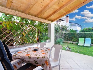 Outdoor dining - Apartment 1064 by Interhome (Rovinj)