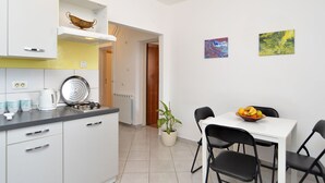 Dining - Apartment 1085 by Interhome (Pula)