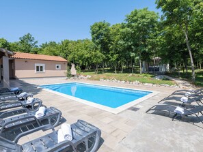 Pool - Villa Eden by Interhome (Drenje)