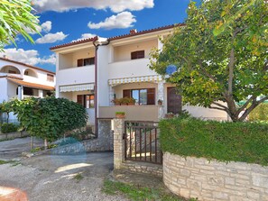 Exterior - Apartment 1174 by Interhome (Pula)