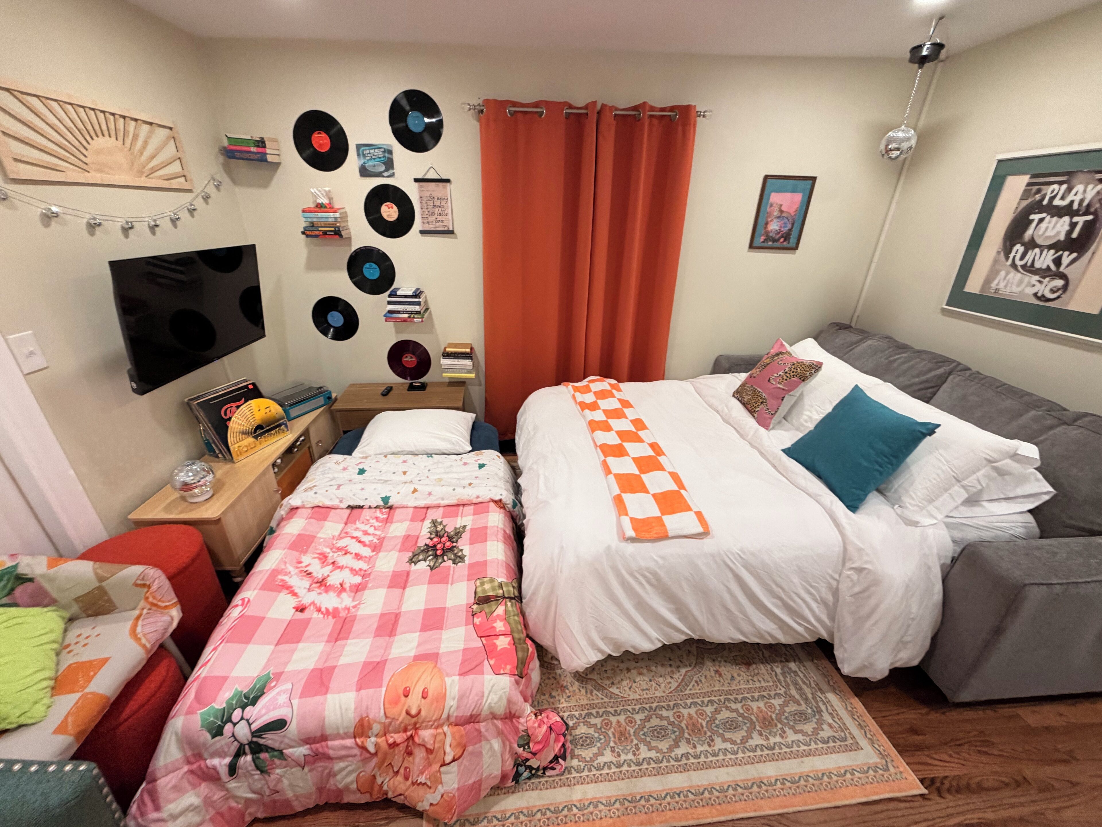 1 chambre, bureau, fer et planche à repasser, Wi-Fi gratuit