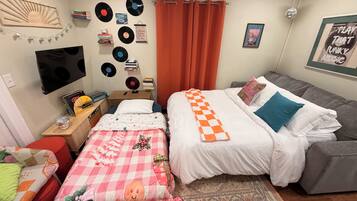 1 chambre, bureau, fer et planche à repasser, Wi-Fi gratuit