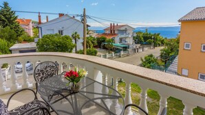 Outdoor dining - Ilicevic / HR-09481-01 by Interhome (Crikvenica)