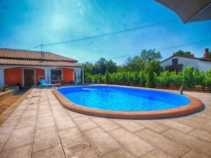 Pool Outdoor - House 1233 by Interhome (Pula/Manjadvorci)