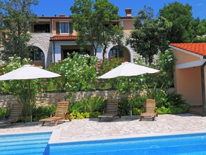 Pool - Apartment 1257 by Interhome (Brovinje)