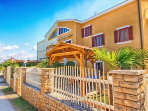 Exterior - Apartment 1160 by Interhome (Pula)