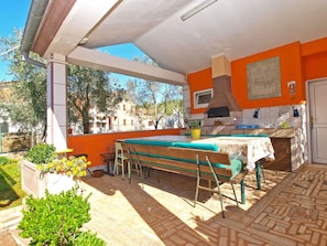 Outdoor dining - Apartment 1306 by Interhome (Fažana)
