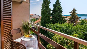 Outdoor dining - JULIA - SELCE 2 / HR-10014-01 by Interhome (Selce)