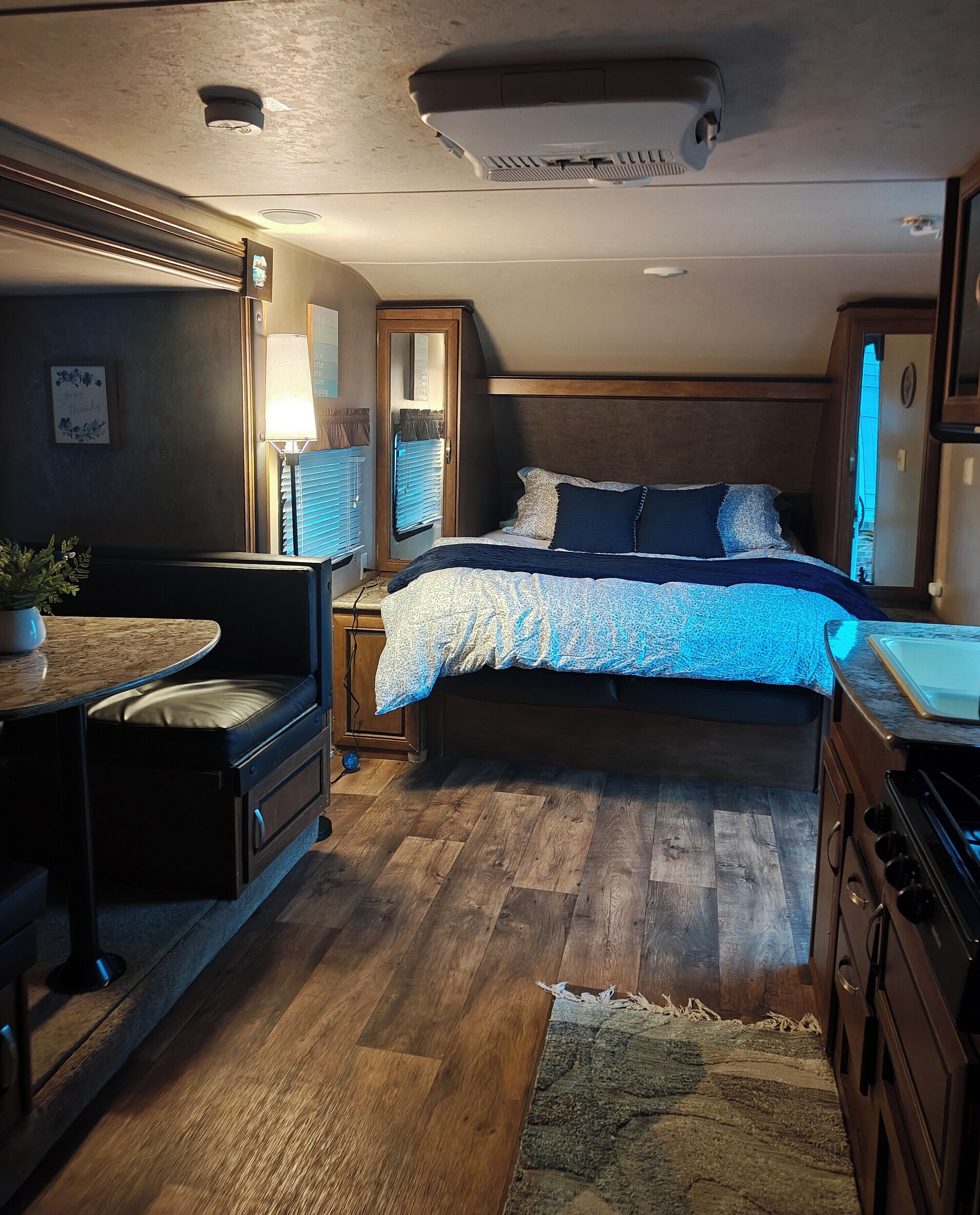 1 غرفة نوم وواي فاي مجانًا وملاءات أسرّة