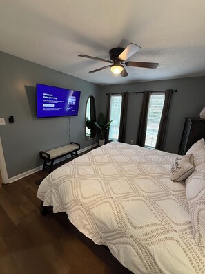 1 habitación, escritorio, tabla de planchar con plancha y wifi gratis 