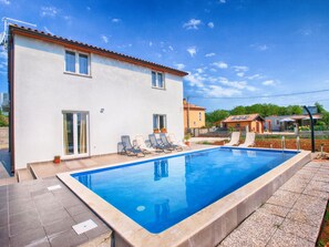 Pool - House 1372 by Interhome (Medulin)