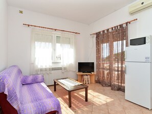 TV - Apartment 1359 by Interhome (Fažana)