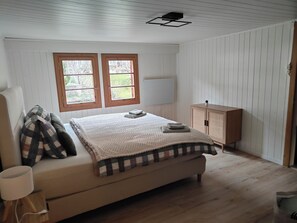 Fer et planche à repasser, Wi-Fi, draps fournis