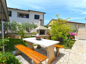Outdoor dining - Apartment 1377 by Interhome (Poreč)