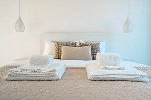 4 chambres, fer et planche à repasser, accès à Internet, literie fournie