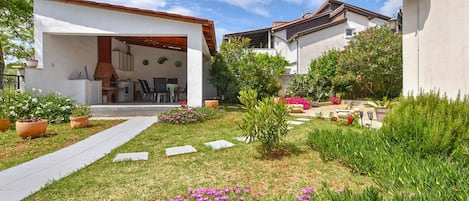 Enceinte de lâhĂ©bergement