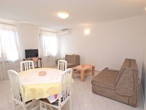 TV - Apartment 1457 by Interhome (Rovinj)