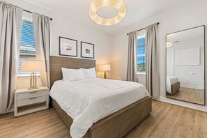 5 habitaciones, tabla de planchar con plancha, wifi y ropa de cama 