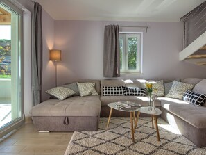 TV - Villa Mugeba I by Interhome (Dracevac)