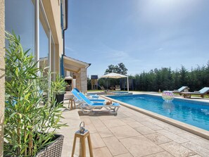 Pool - Villa 1520 by Interhome (Cere)
