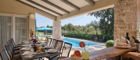 Restauration en plein air