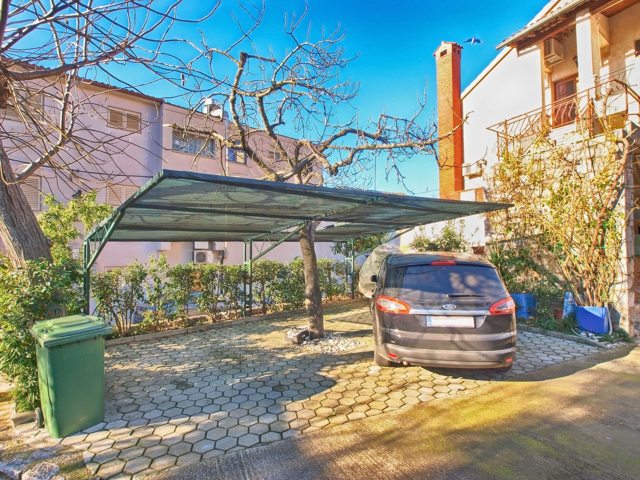 Enceinte de l’hébergement