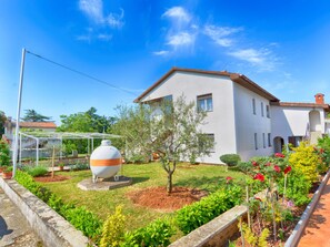 Exterior - Apartment 1633 by Interhome (Bokordici)