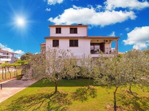 Exterior - Apartment 1629 by Interhome (Pula)