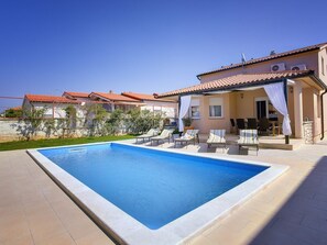 Pool - Villa Rudy by Interhome (Fažana)