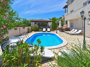 Pool - House 2101 by Interhome (Pula)